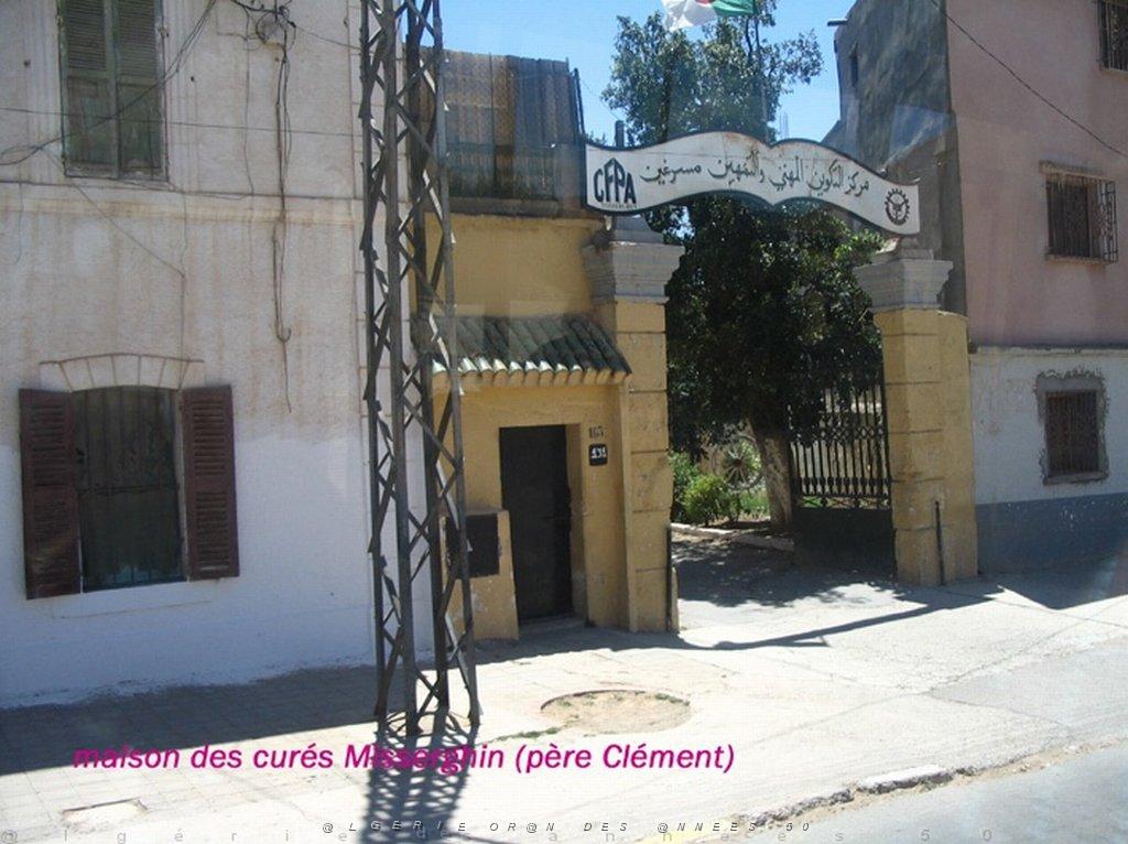 ORAN MAI 2008 3101_maison des cur misserguin.jpg